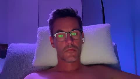 lowbibi online show from August 13, 6:00 pm