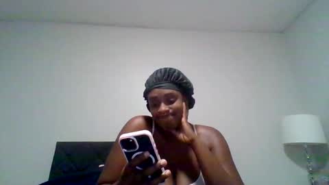 loyalbambi online show from May 28, 2:25 am