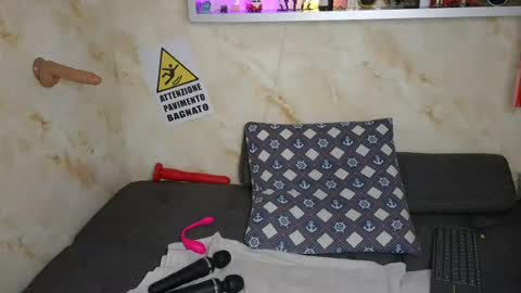luisa online show from September 7, 4:24 pm