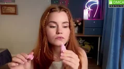 lu_muon online show from August 8, 10:37 am