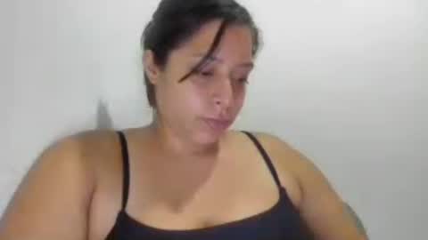 Lucy online show from July 3, 3:30 am