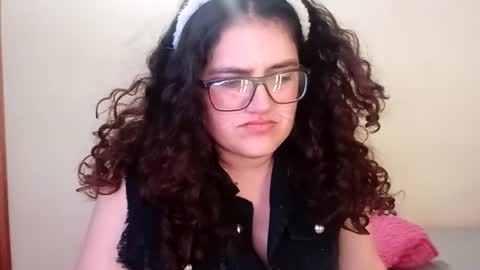 luana363 online show from August 8, 3:17 am
