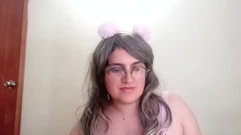 luanapowerful online show from June 30, 5:52 am