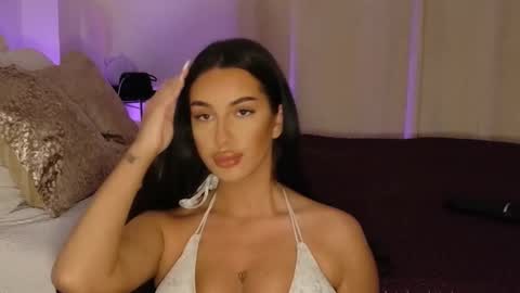 Luana Dess online show from April 23, 10:35 pm