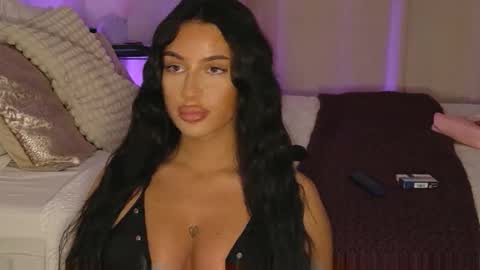 Luana Dess online show from May 8, 5:04 pm
