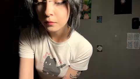 Alice online show from August 13, 2:31 pm