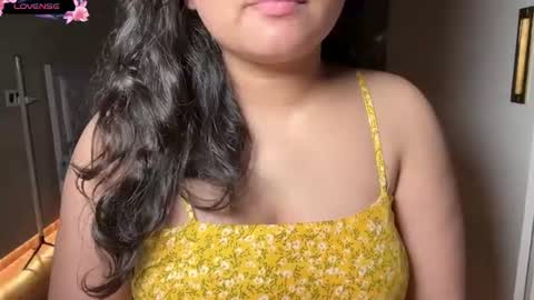 lubna_07 online show from June 23, 2:56 am