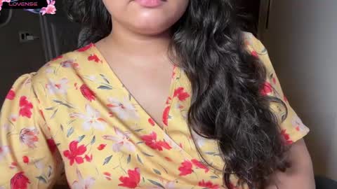 lubna_07 online show from July 1, 4:52 pm