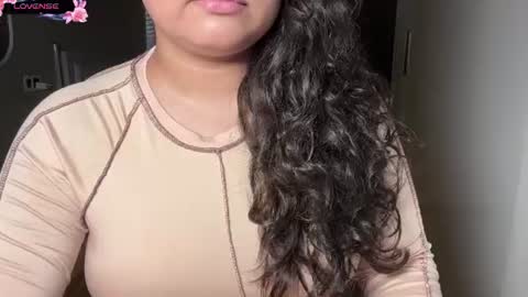 lubna_07 online show from July 3, 3:14 pm