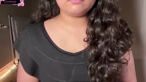 lubna_07 online show from July 23, 2:58 am