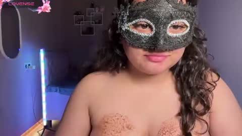 lubna_07 online show from July 27, 4:45 pm