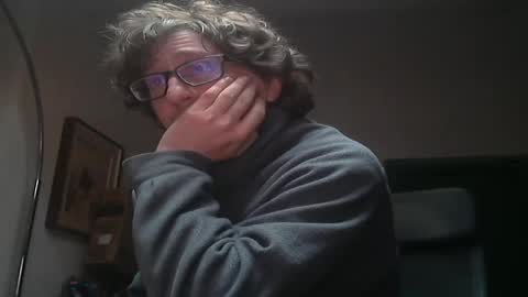 luca78 online show from April 19, 3:33 pm