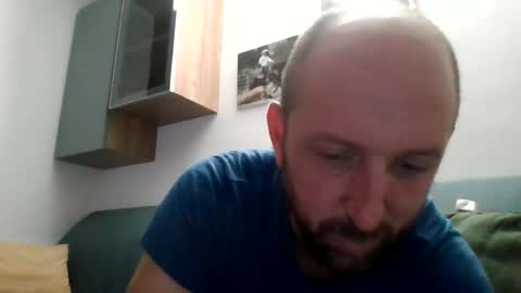 lucabeech88 online show from July 21, 6:32 pm