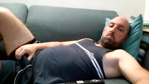 lucabeech88 online show from August 11, 5:59 pm