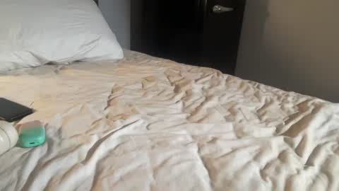 lucalongdick online show from June 11, 7:03 am