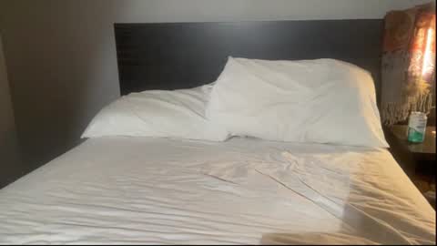 lucalongdick online show from June 18, 8:03 am
