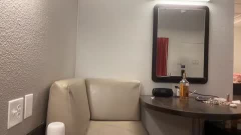 lucalongdick online show from July 2, 5:19 am