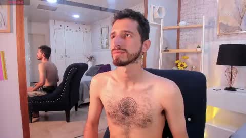 Lucas online show from August 1, 2:06 am