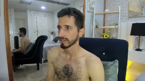Lucas online show from August 2, 2:29 am
