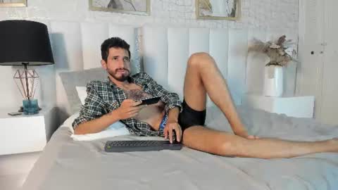 Lucas online show from August 12, 6:16 am