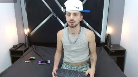 Lucas online show from August 8, 5:13 pm