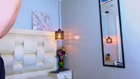 Lucas online show from August 11, 10:34 pm