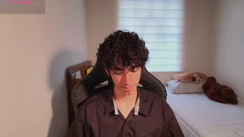 lucas_xo online show from June 10, 10:16 pm