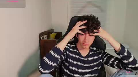 lucas_xo online show from June 12, 4:08 am