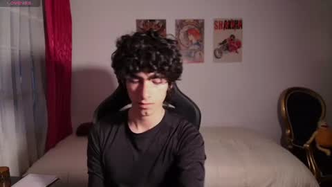 lucas_xo online show from July 1, 11:27 pm