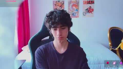 lucas_xo online show from July 4, 8:11 pm