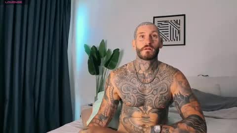 lucasexclusive online show from July 10, 5:35 am