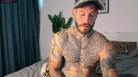 lucasexclusive online show from August 1, 4:51 am