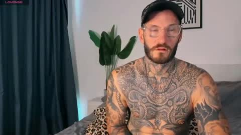 lucasexclusive online show from August 7, 4:34 am