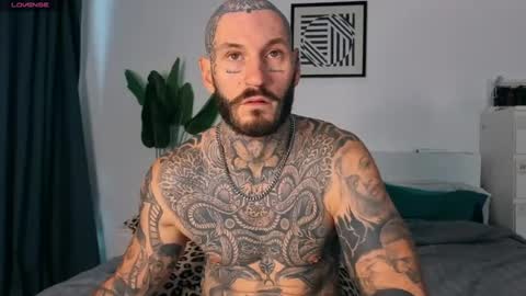 lucasexclusive online show from August 16, 4:38 am