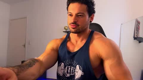 lucasfit24 online show from July 30, 4:14 pm