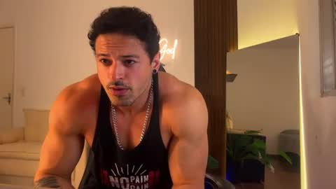 lucasfit24 online show from August 6, 1:15 am