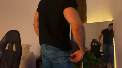 lucasfit24 online show from August 14, 2:48 am