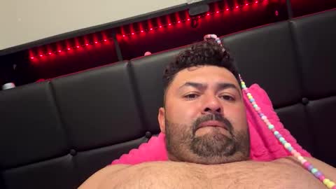lucasmagana85 online show from March 21, 6:05 am
