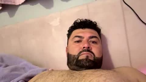 lucasmagana85 online show from March 31, 4:31 am