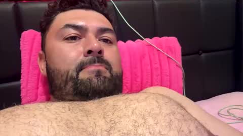 lucasmagana85 online show from April 4, 8:21 am