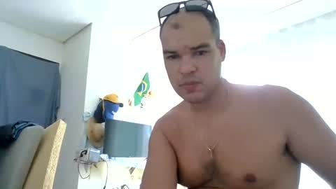 lucasmegamdf online show from August 8, 1:11 pm