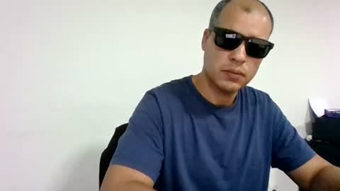 lucasmegamdf online show from August 12, 8:11 pm
