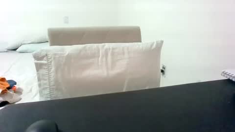 lucasmegamdf online show from August 14, 12:25 am