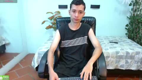 LucassSmith11 online show from August 5, 6:22 am
