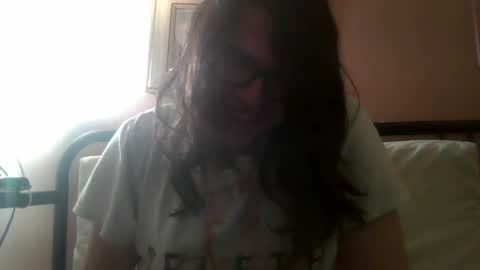 Luceatiel Queen of Spades online show from April 6, 1:31 am