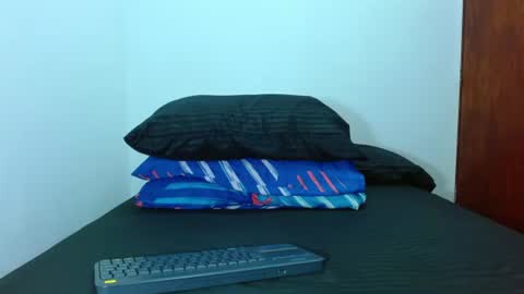 LUCHO HOT  online show from August 13, 11:08 pm