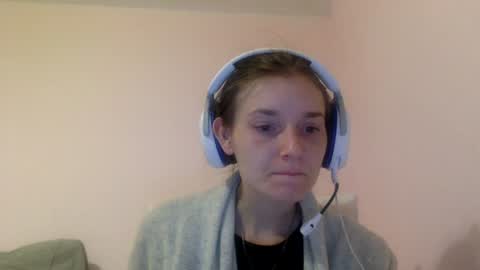 Luci Layne online show from July 31, 10:21 am