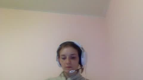 Luci Layne online show from August 1, 10:21 am