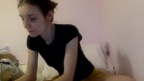 Luci Layne online show from August 2, 9:49 am