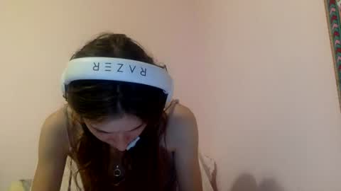 Luci Layne online show from August 4, 6:43 am